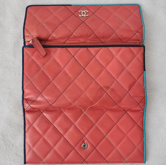 Auth RARE Chanel Lambskin Quilted Trifold 3 Colors WALLET - Picture 9 of 13